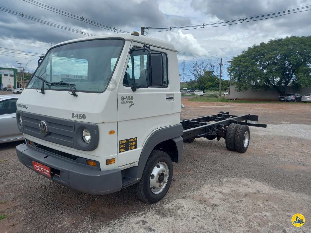 CAMINHAO VOLKSWAGEN VW 8150 Chassis 3/4 4x2 Edmilson Caminhões Usados UMUARAMA PARANÁ PR